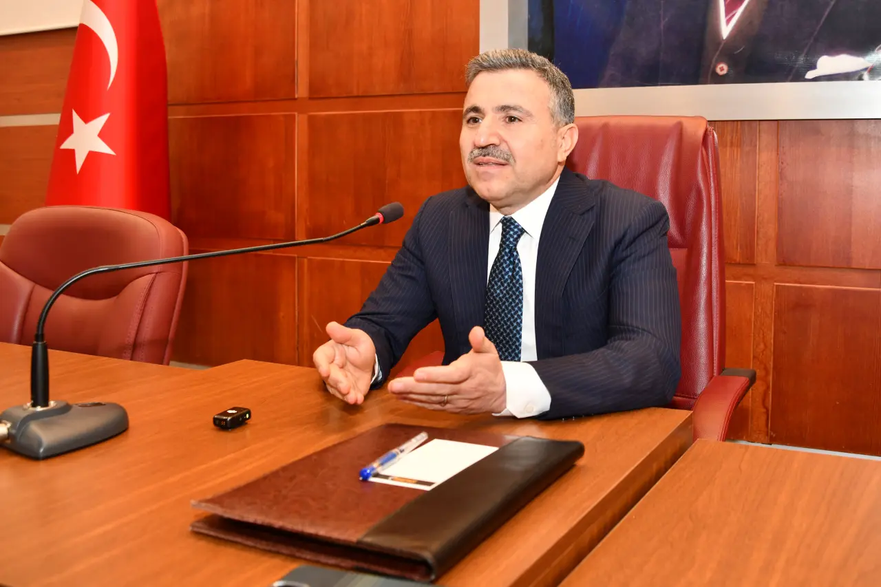 Gümüşhane Valisi Cevdet Atay görevine başladı 6