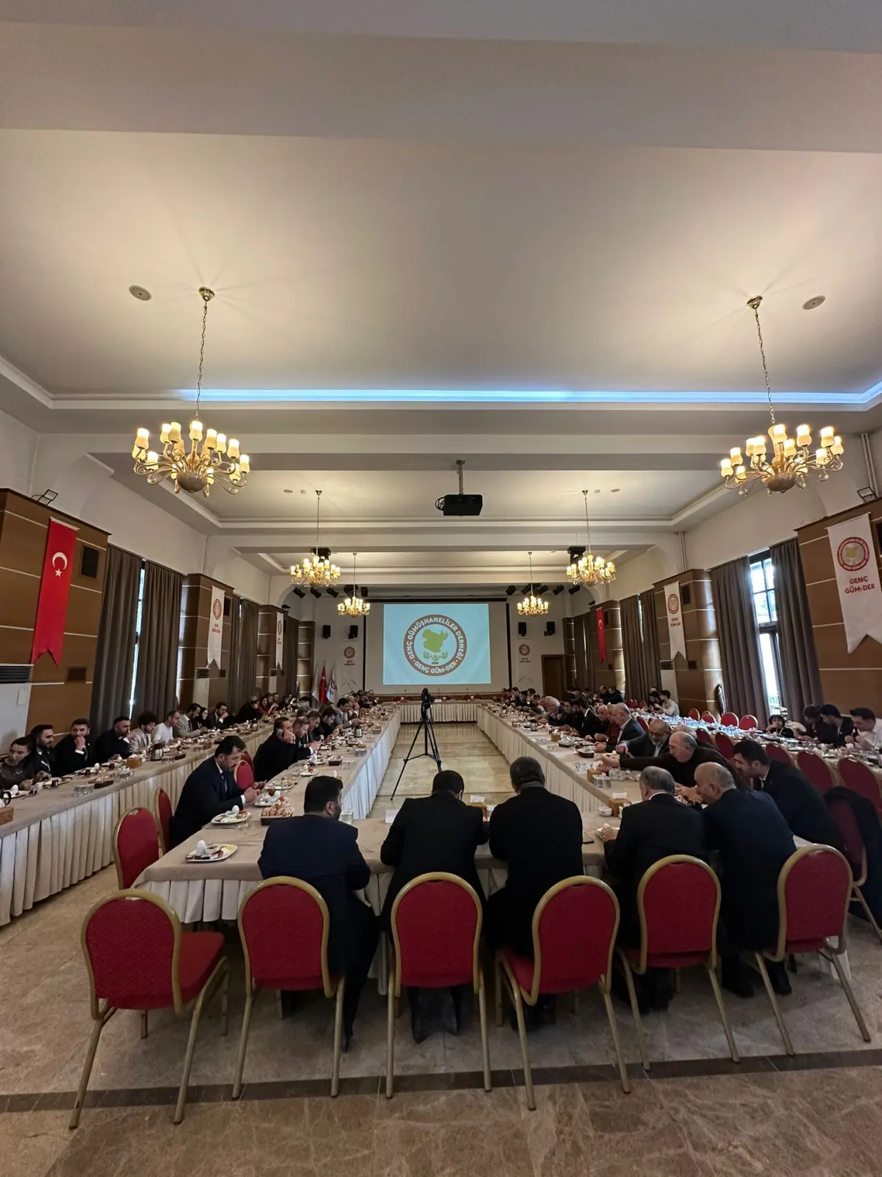 Genç Gümüşhaneliler Derneği ilk olağan genel kurulunu gerçekleştirdi 1