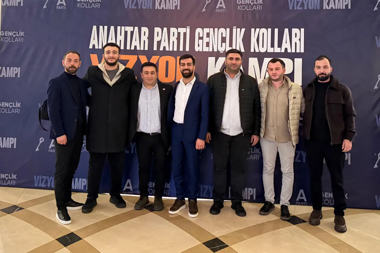 Anahtar Parti Gümüşhane teşkilatında bayrak değişimi: Gençlik Kollarında Abdullah Doruk dönemi 3