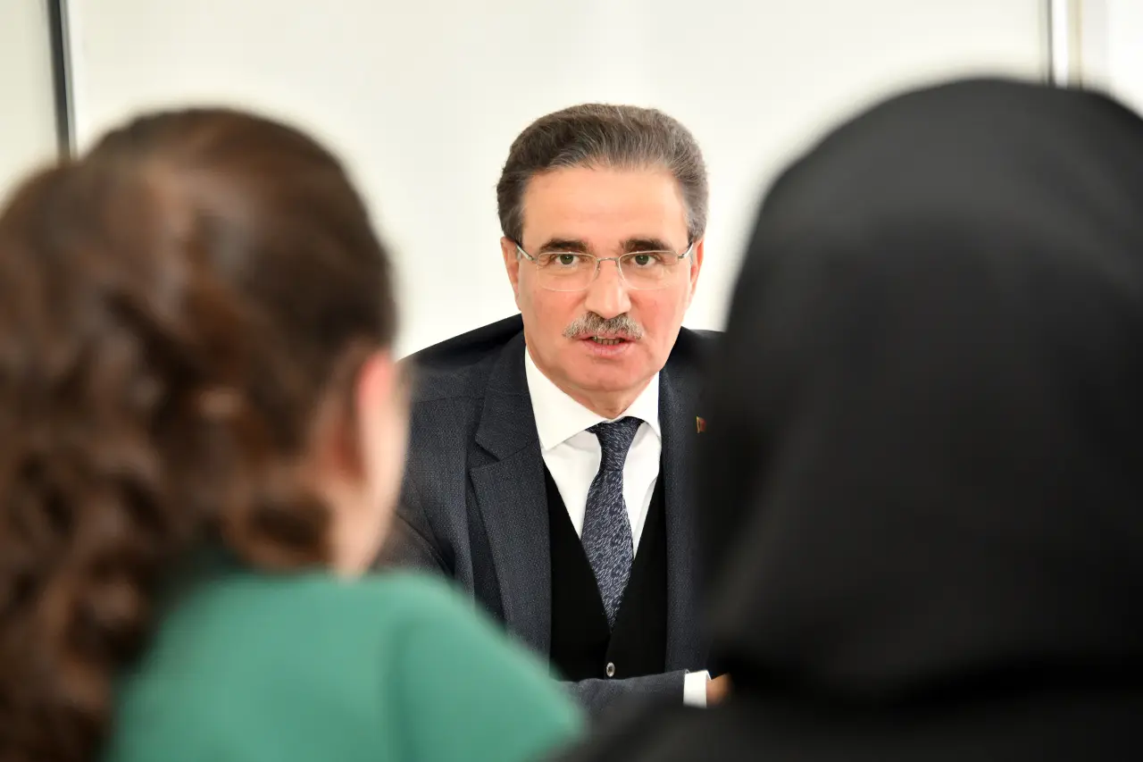 Vali Baruş’tan Hayme Ana Mesleki ve Teknik Anadolu Lisesi’ne Ziyaret 11