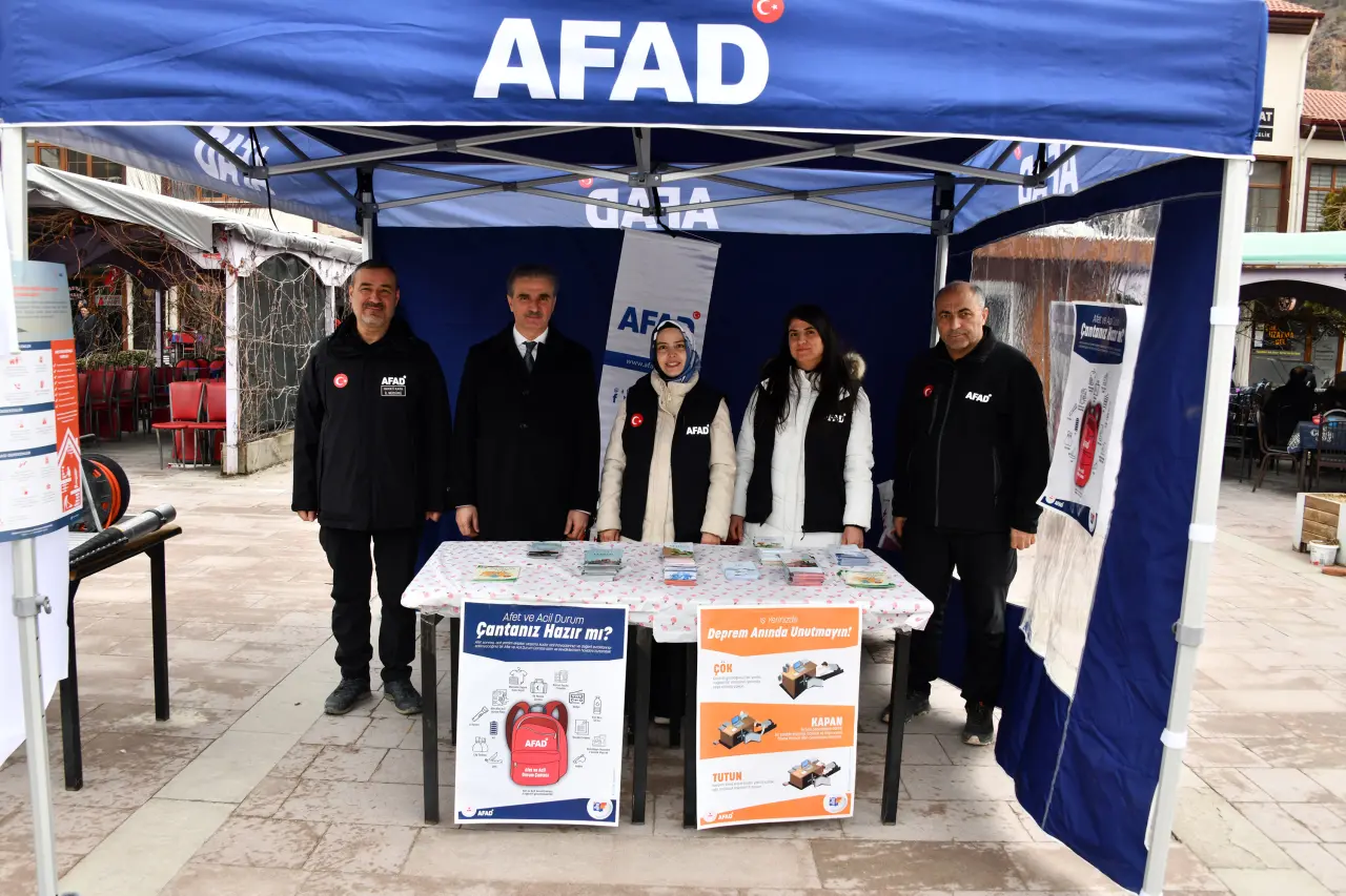 Gümüşhane’de Asrın Felaketi’nin yıl dönümünde "Unutmadık" mesajı 5