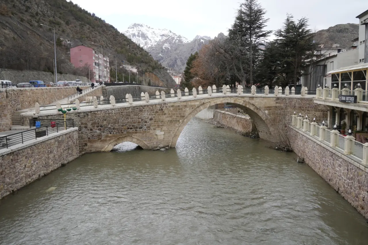 Harşit Çayı kış ayında son 15 yılın en yüksek seviyesine ulaştı 4