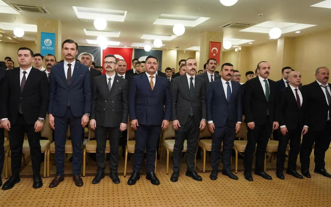 Gümüşhane Ülkü Ocakları Bölge Yarışmasında dereceye girdi 13