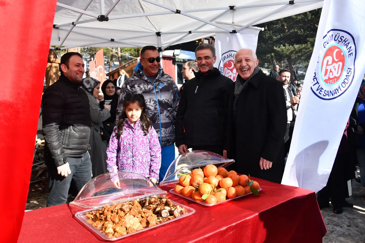 Gümüşhane'nin Kurtuluşunun 108. Yıl Dönümü Törenlerle Kutlandı 14