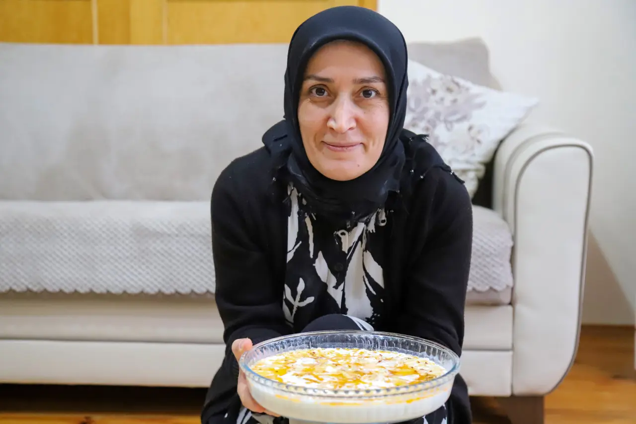 Ramazan sofralarının vazgeçilmezi Gümüşhane Sironu için imece mesaisi 10