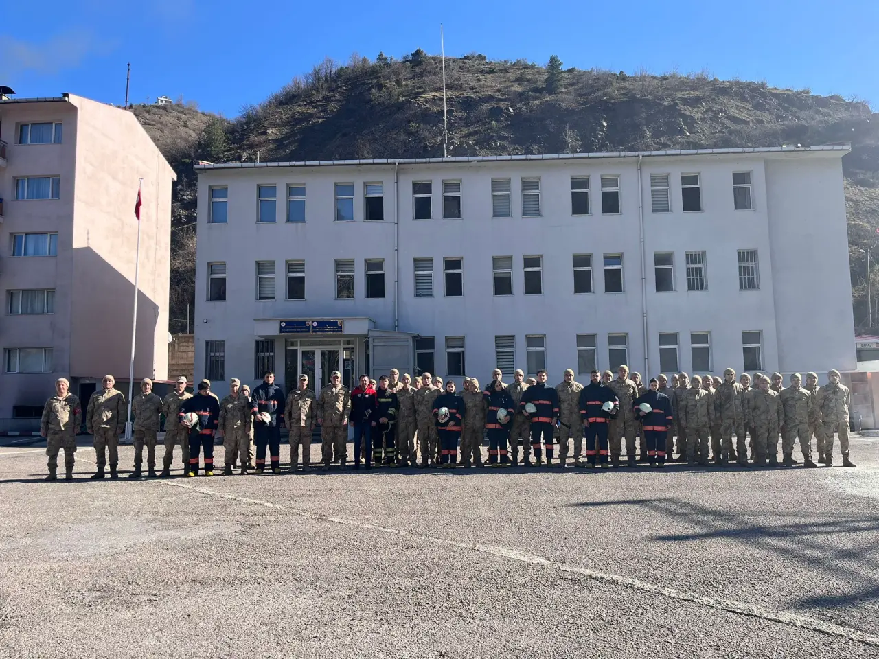 Kürtün MYO’dan Jandarma personeline yangın güvenliği eğitimi 2