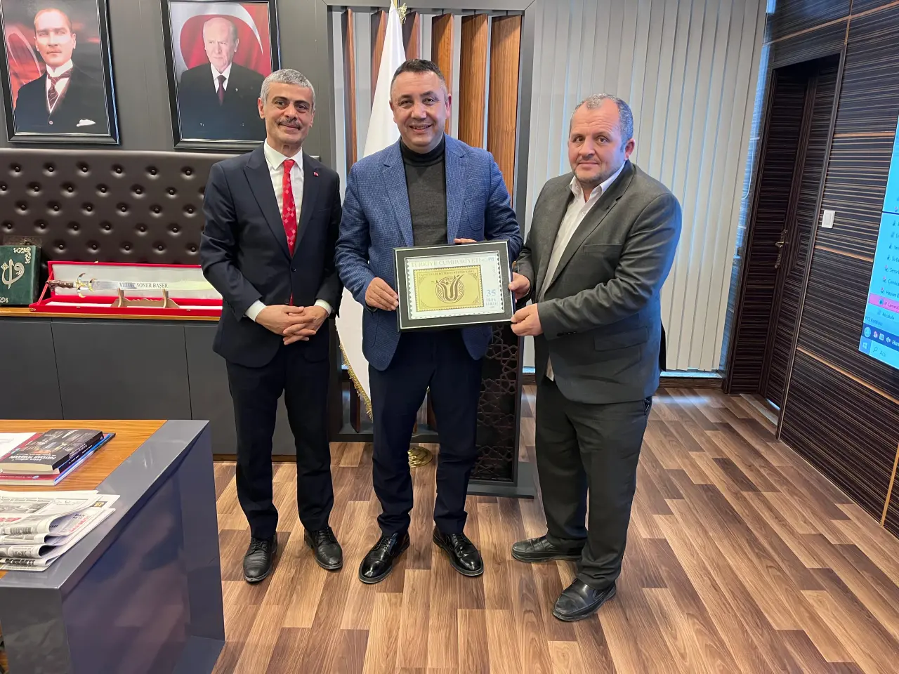 Üçüncüzade Eğitim ve Kültür Vakfı’ndan Gümüşhane Protokolüne Ziyaretler 5