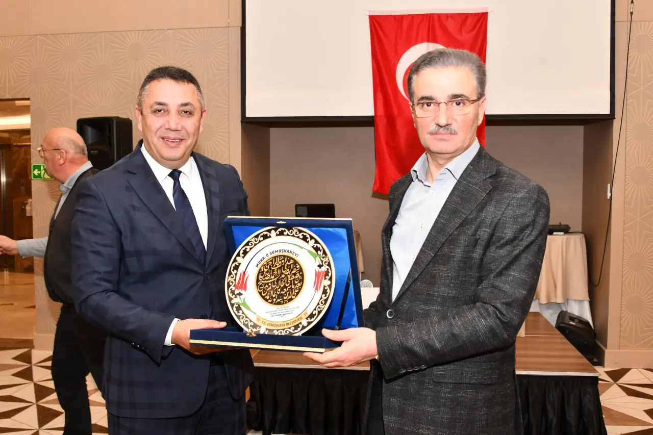 Vali Aydın Baruş’tan Gümüşhane’ye duygusal veda: “Gönüllerde İz Bırakmak En Büyük Fazilettir” 21