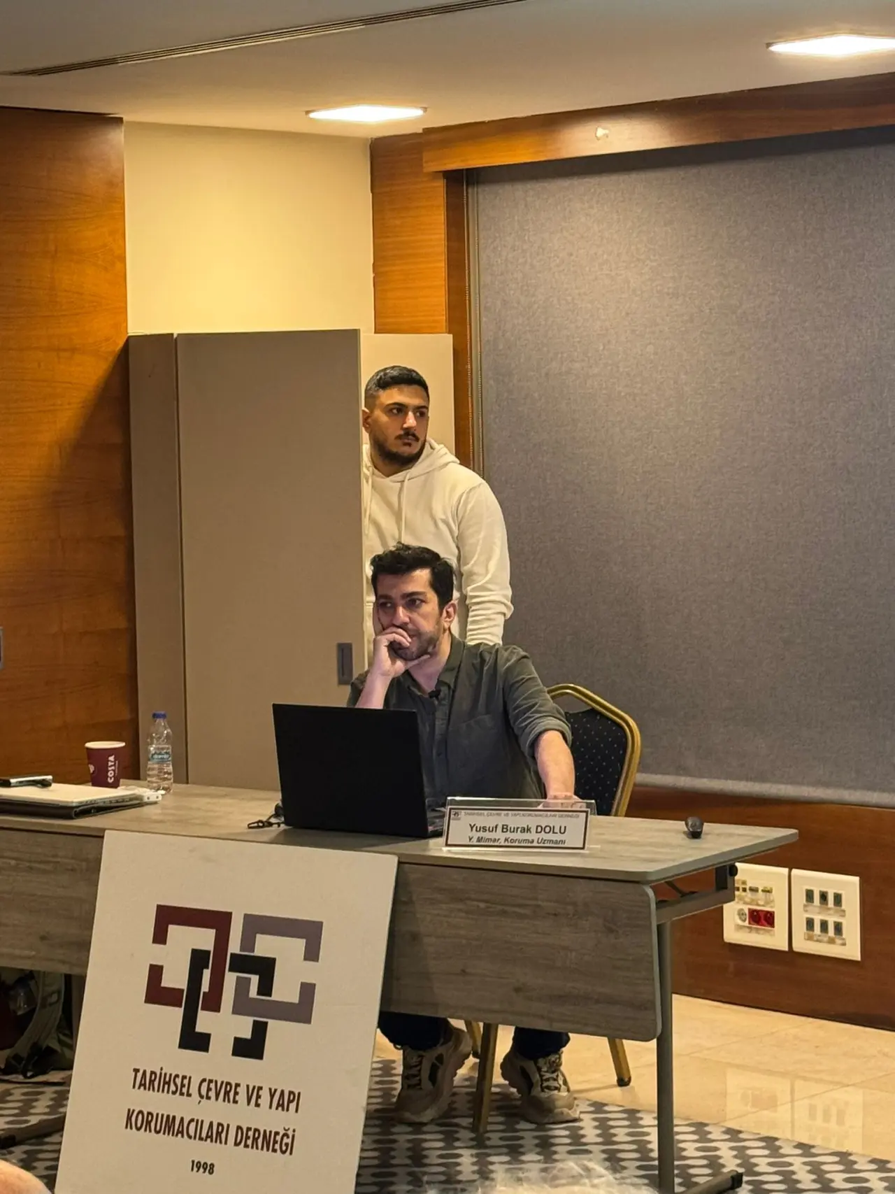 İstanbul’da Süleymaniye Rüzgarı: Mimar Burak Dolu’dan Eski Gümüşhane Konferansı 9