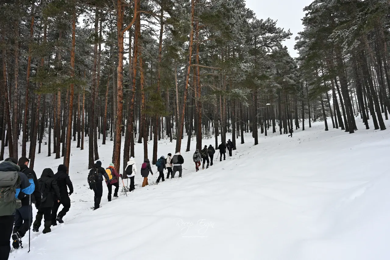 Bir günde dört mevsimi birden yaşadılar 13