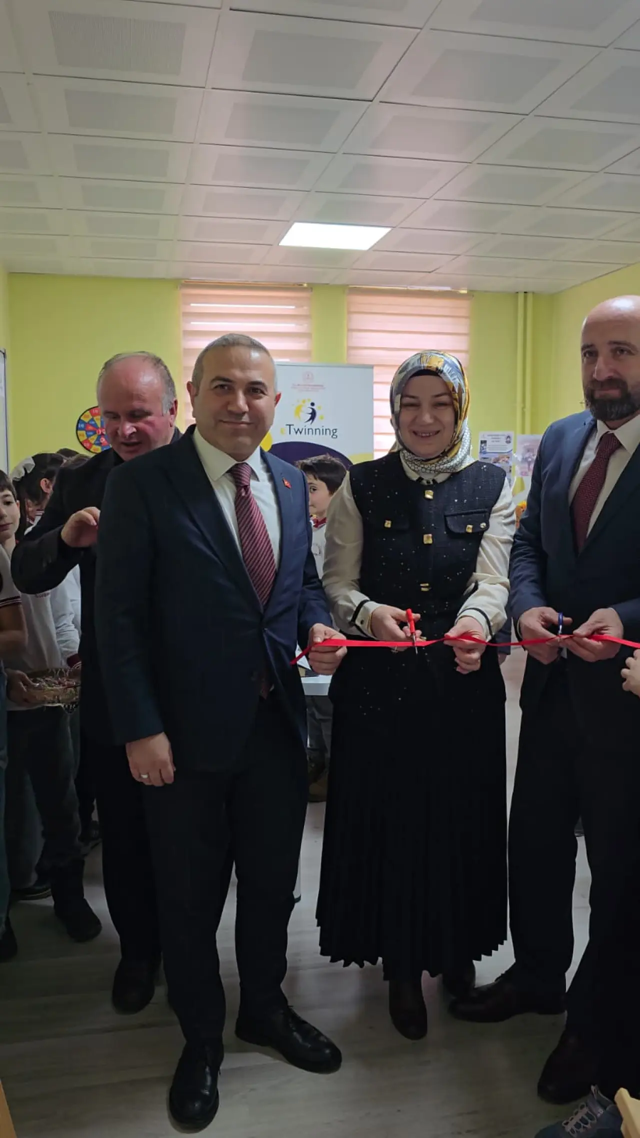 Aysın Rafet Ataç İlkokulu’nda Uluslararası "Yaşam Becerileri" Sergisi Düzenlendi 3