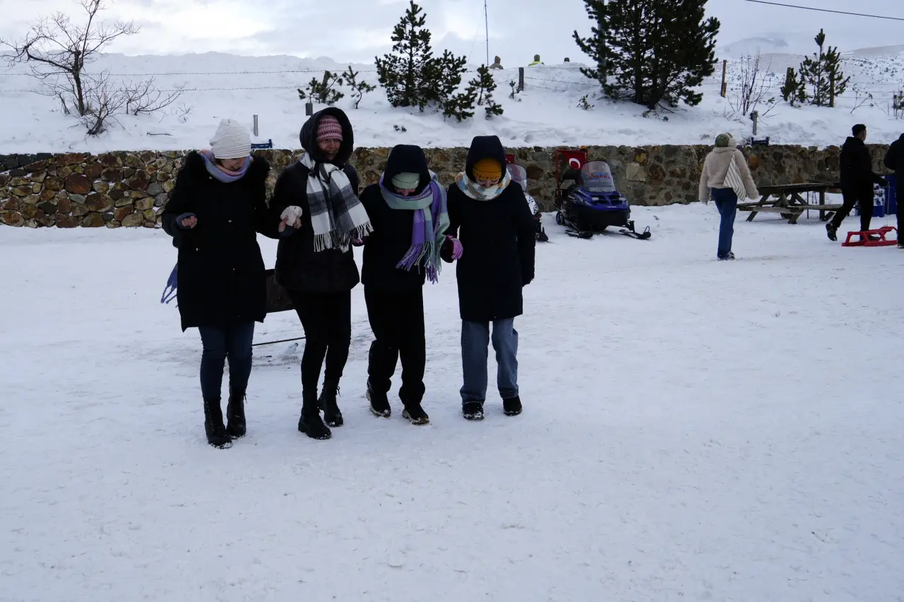 Zigana Dağı sömestr tatili boyunca 80 bin ziyaretçiyi ağırladı 10