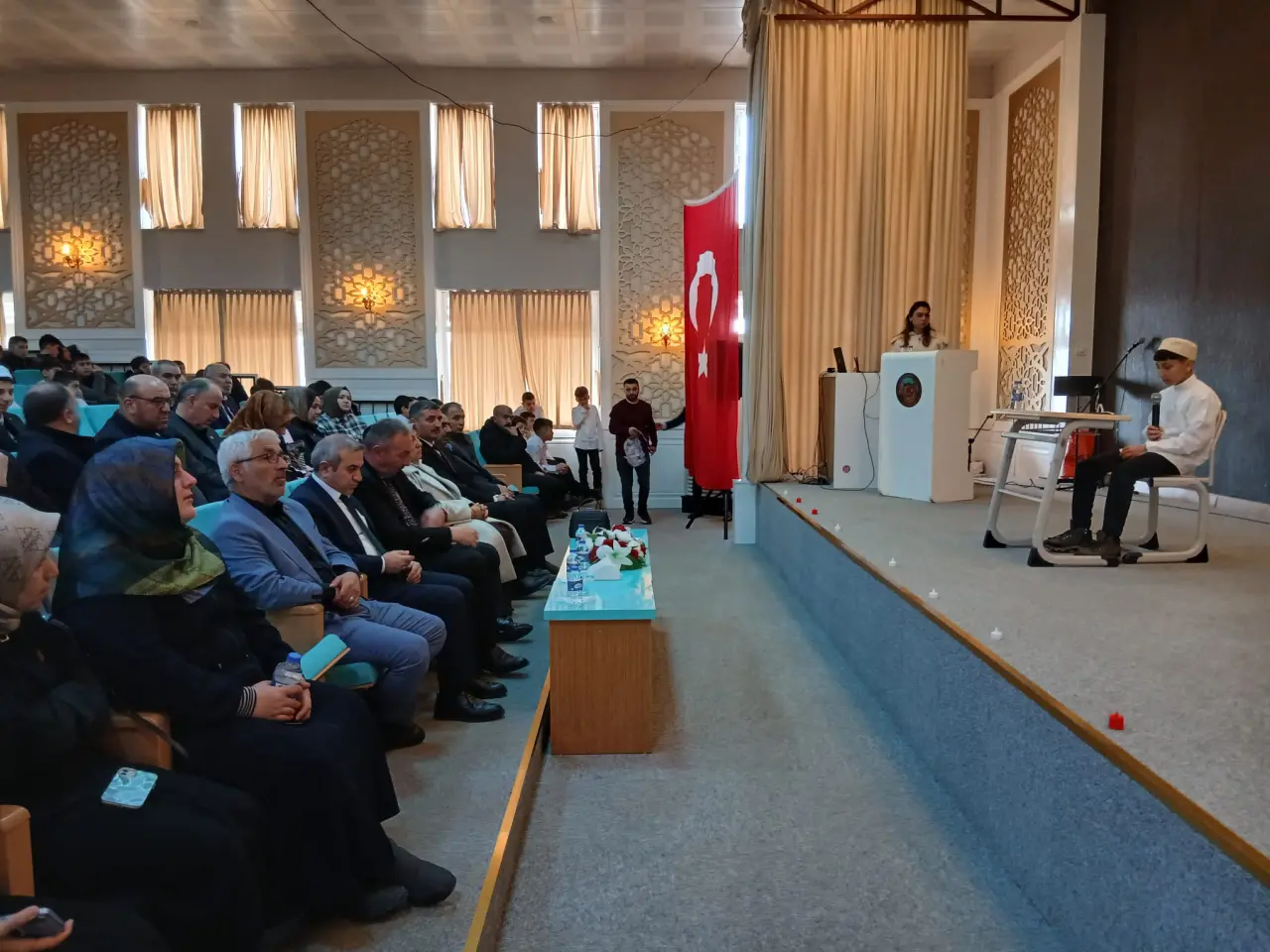 Genç Bilaller Ezan Okuma ve Hafızlık Yarışmaları Kelkit'te yapıldı 1