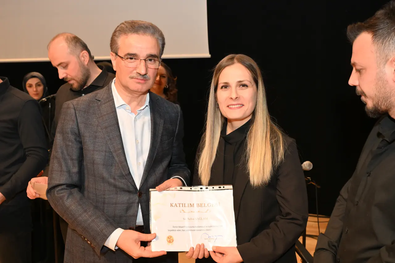 Gümüşhane’de sahne öğretmenlerin! Maarif Korosu’ndan unutulmaz sanat gecesi 45