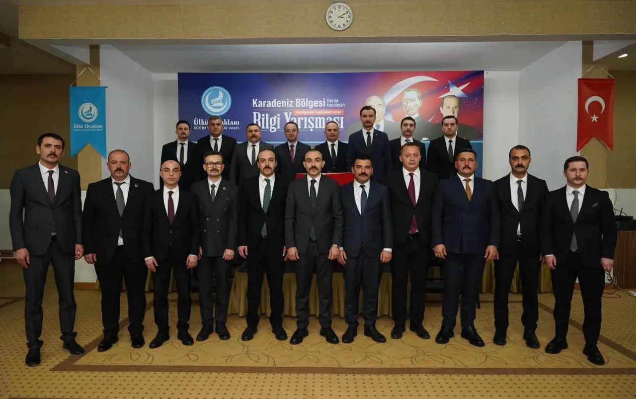 Gümüşhane Ülkü Ocakları Bölge Yarışmasında dereceye girdi 15