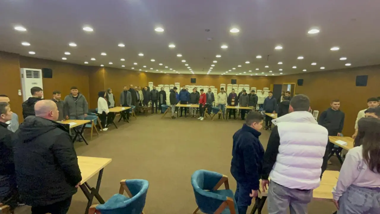 ‘Deli Kurt’ unutulmadı: Gümüşhane Ülkü Ocakları’ndan Kemal Kara anısına bilgi yarışması 19