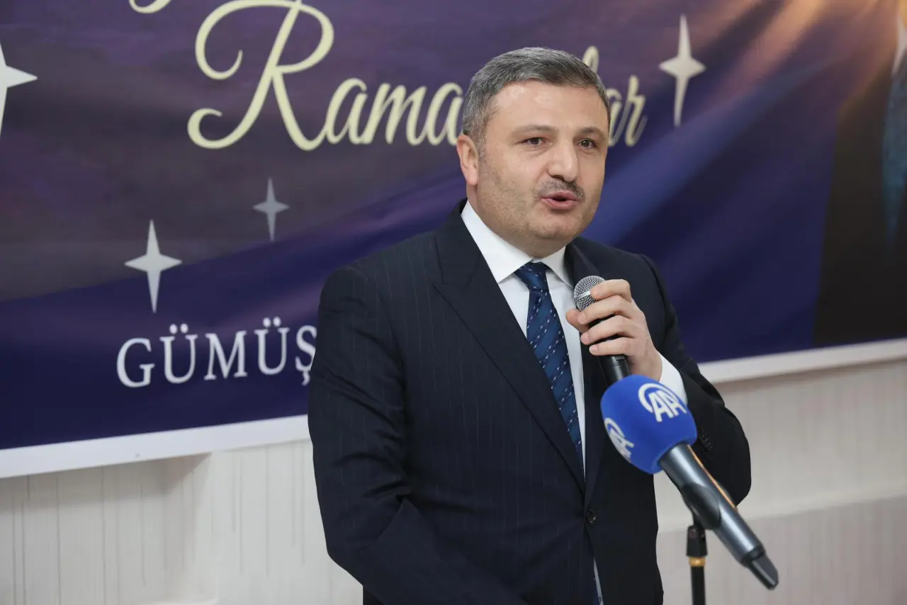 AK Parti Teşkilat Başkanı Ahmet Büyükgümüş Gümüşhane’de Teşkilatla Buluştu 4