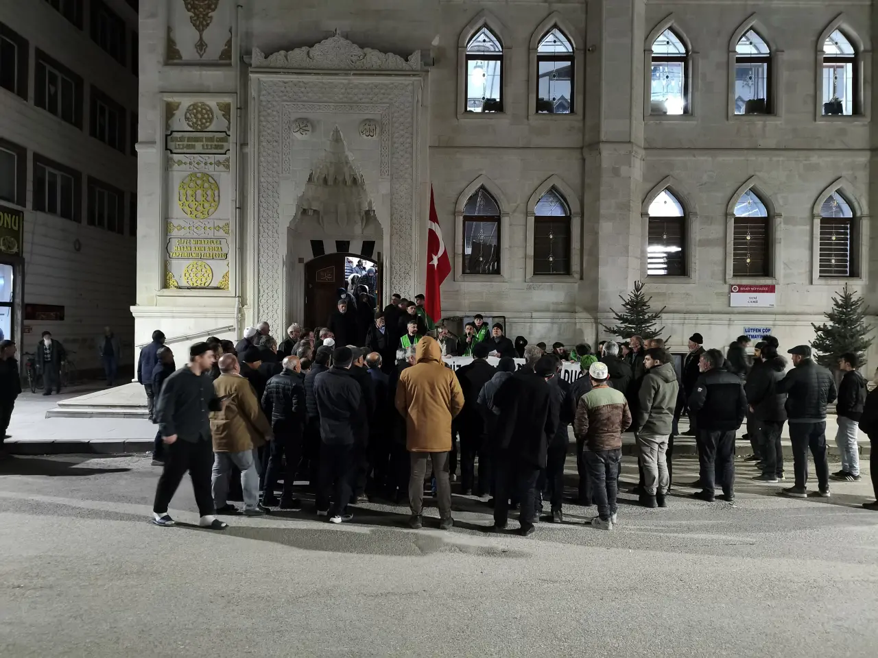 "Akdeniz Size Mezar Olacak!" Kelkit’te teravih çıkışı Siyonizme sert muhtıra 3