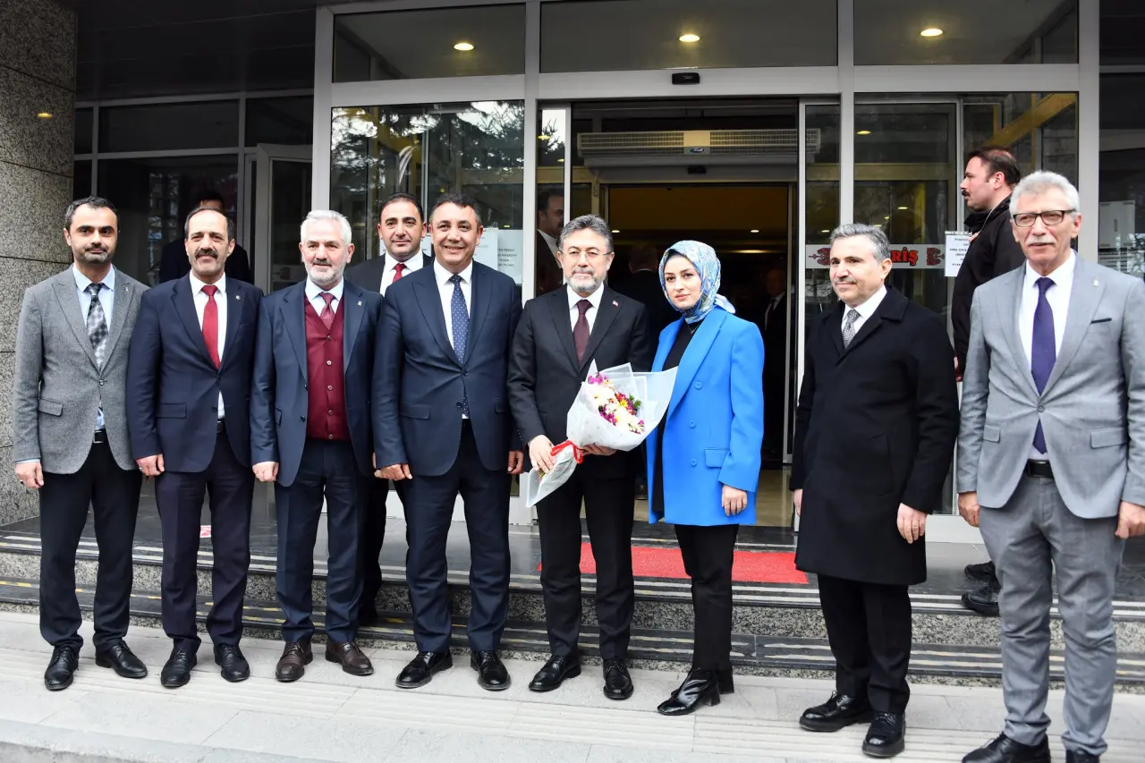 Bakan Yumaklı: "Gübre stoklarımızda herhangi bir problem yok" 13
