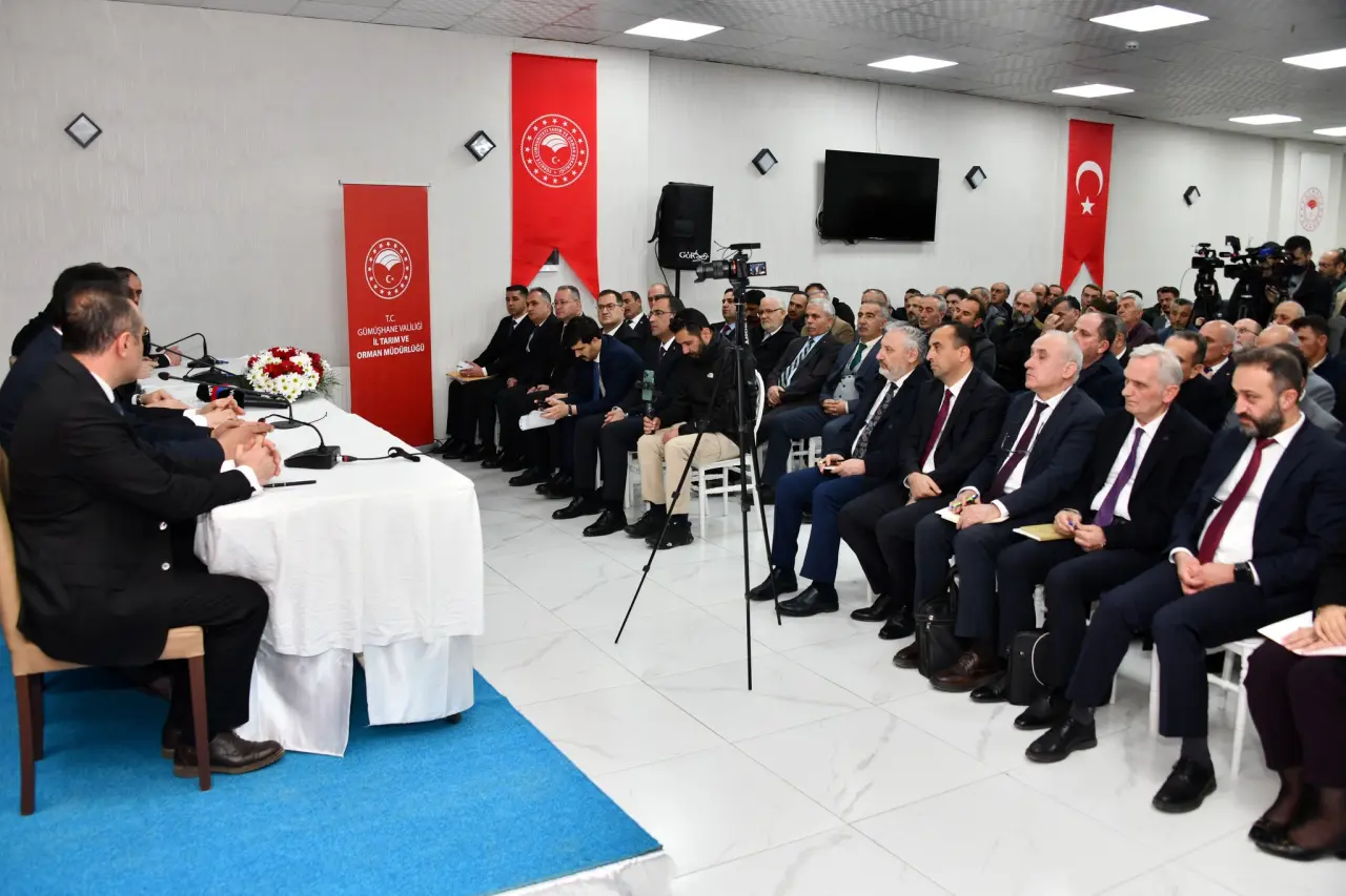 Bakan Yumaklı: "Gübre stoklarımızda herhangi bir problem yok" 11