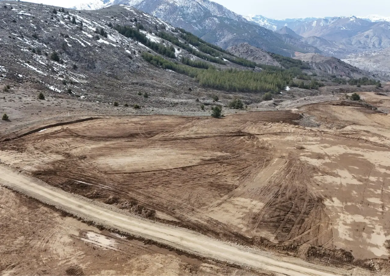"Bıçak Kemiğe Dayandı!" Başkan Tanış Çimento Fabrikası ve Cezaevi Projesi İçin Sert Konuştu 9