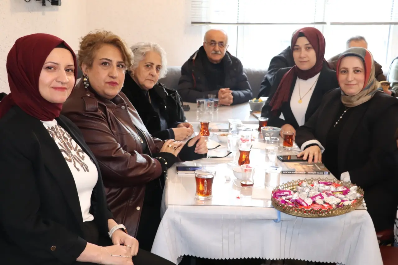 Bursalı Gümüşhaneliler bayramlaştı 5