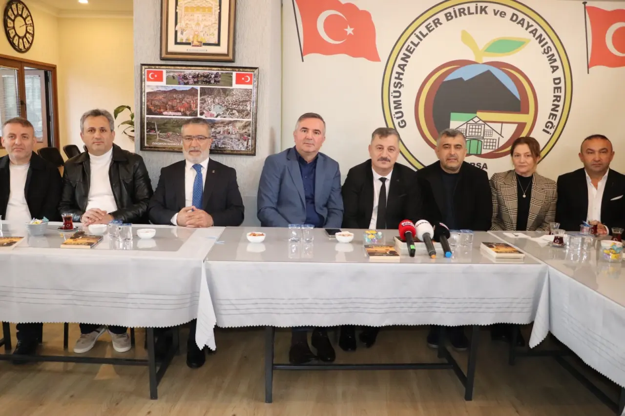 Bursalı Gümüşhaneliler bayramlaştı 1