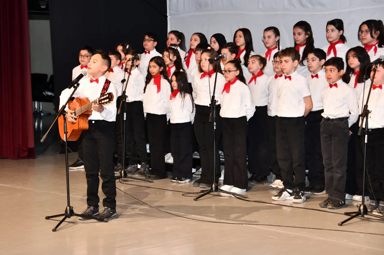 Gümüşhane'de 12 Mart Coşkusu: "Allah Bu Millete Bir Daha İstiklal Marşı Yazdırmasın" 5