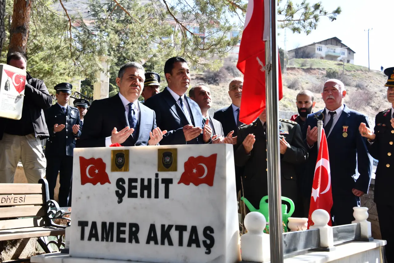 Gümüşhane’de 18 Mart Şehitleri Anma Günü ve Çanakkale Zaferi Programı Düzenlendi 34
