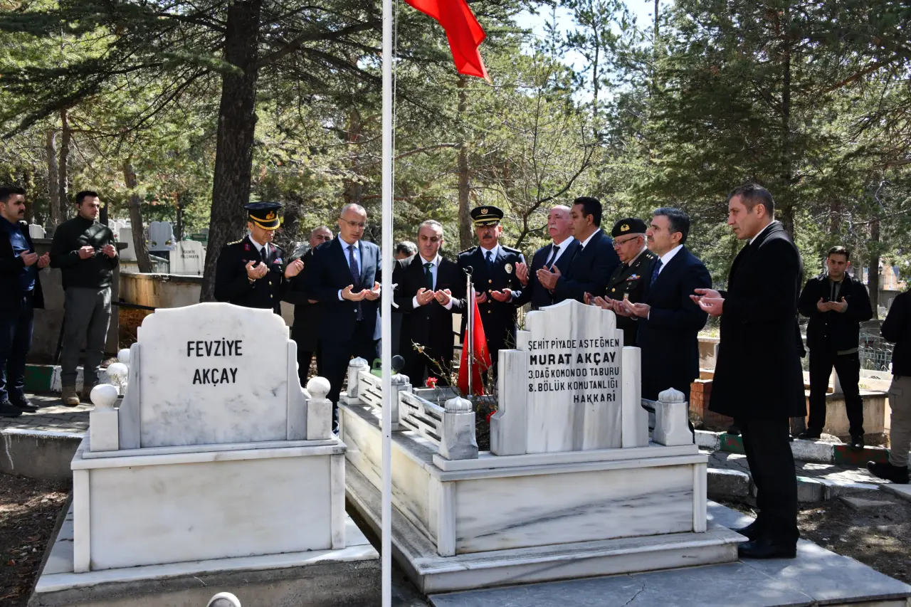 Gümüşhane’de 18 Mart Şehitleri Anma Günü ve Çanakkale Zaferi Programı Düzenlendi 53