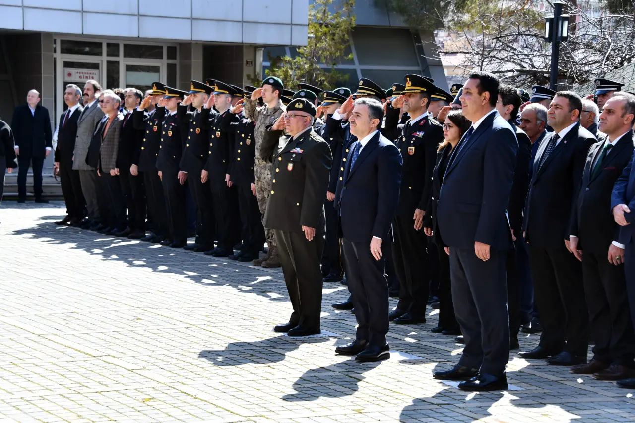 Gümüşhane’de 18 Mart Şehitleri Anma Günü ve Çanakkale Zaferi Programı Düzenlendi 21