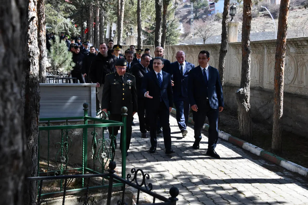 Gümüşhane’de 18 Mart Şehitleri Anma Günü ve Çanakkale Zaferi Programı Düzenlendi 39