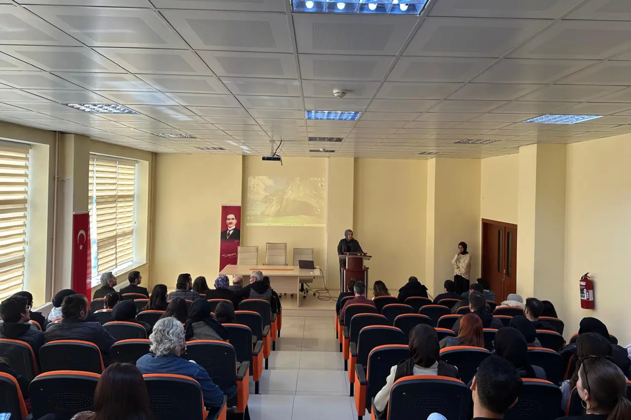 GÜ öğrencilerinin mesleki gelişimine stratejik destek 4