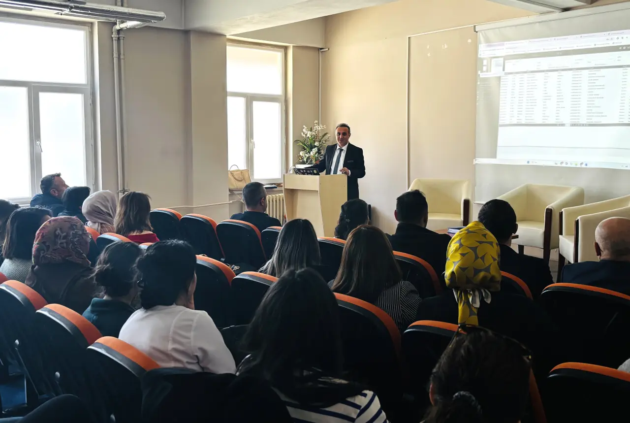 Gümüşhane Meslek Yüksekokulu’nda Akademik Kurul Toplantısı Yapıldı 2