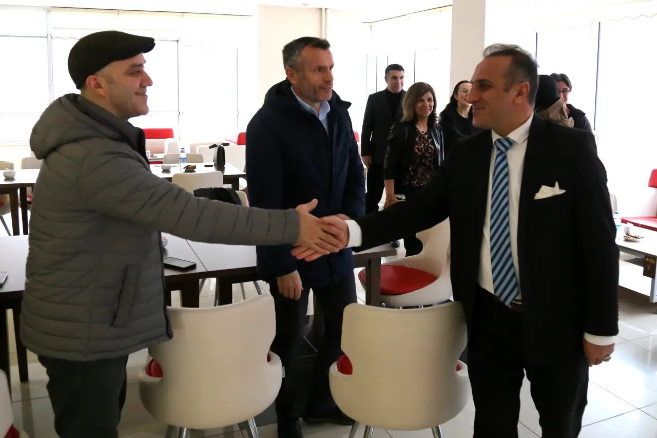 Gümüşhane Üniversitesi ailesi bayramlaşma töreninde bir araya geldi 3