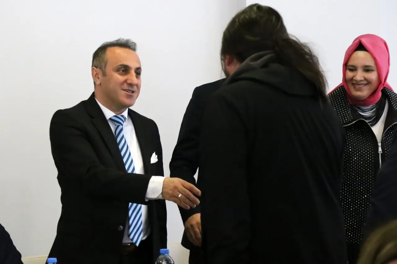 Gümüşhane Üniversitesi ailesi bayramlaşma töreninde bir araya geldi 9