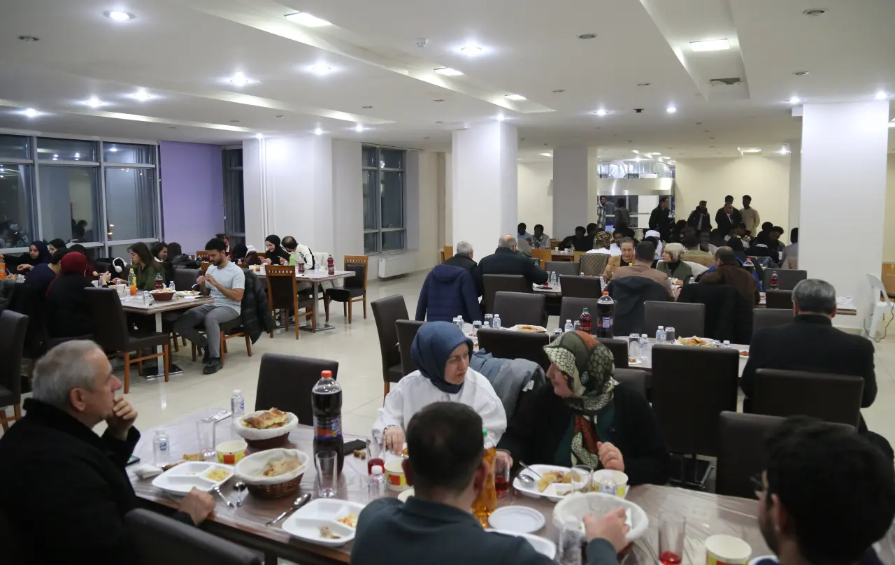 Gümüşhane Üniversitesi’nde geleneksel Ramazan kültürü gelecek nesillerle buluştu 14