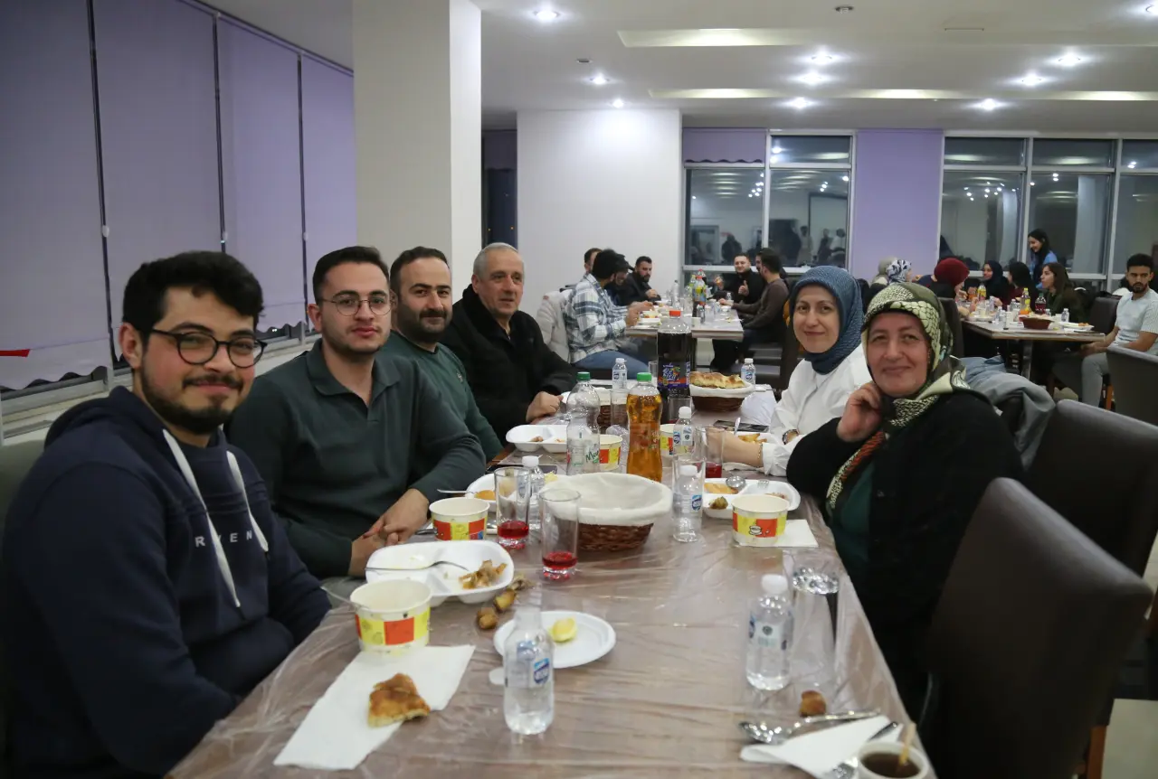 Gümüşhane Üniversitesi’nde geleneksel Ramazan kültürü gelecek nesillerle buluştu 13