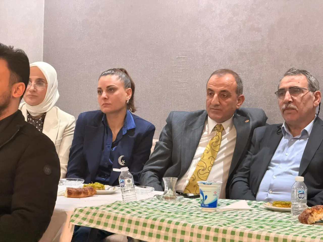 Gümüşhane Vakfı Ankara’da bürokrasinin ve siyasetin önemli isimlerini iftarda buluşturdu 2