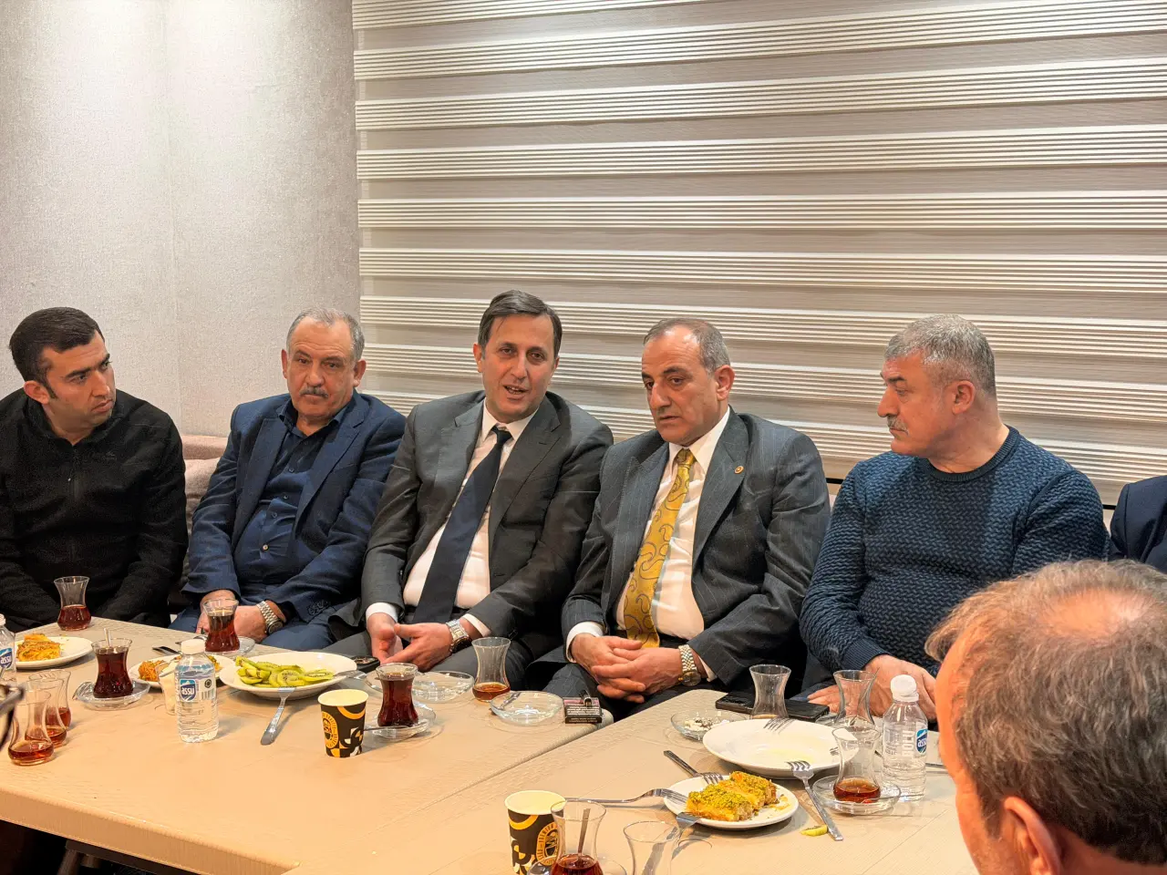 Gümüşhane Vakfı Ankara’da bürokrasinin ve siyasetin önemli isimlerini iftarda buluşturdu 6