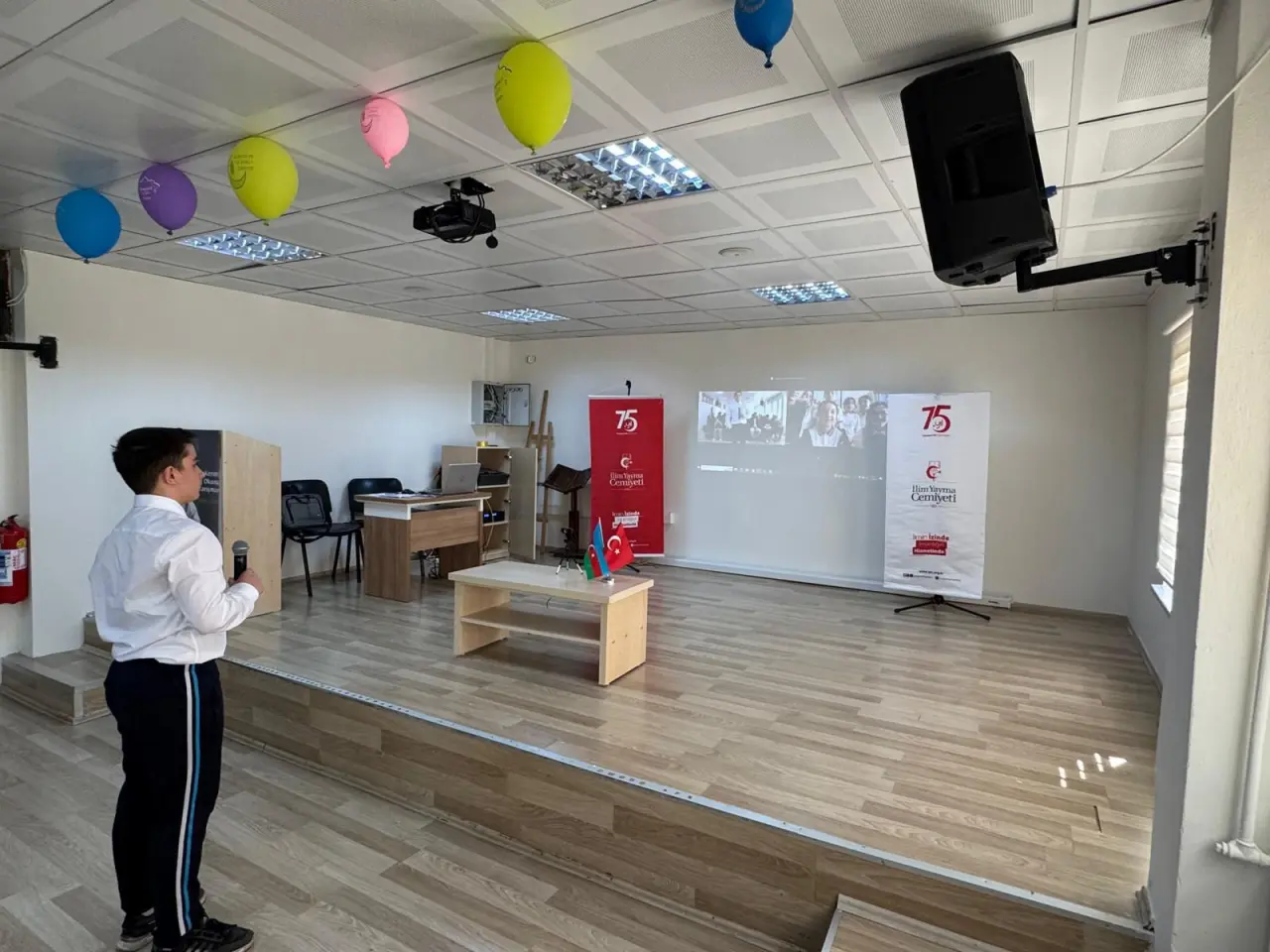 Gümüşhane ve Azerbaycanlı ortaokul öğrencileri arasında "Gönül Bağı" kuruldu 1