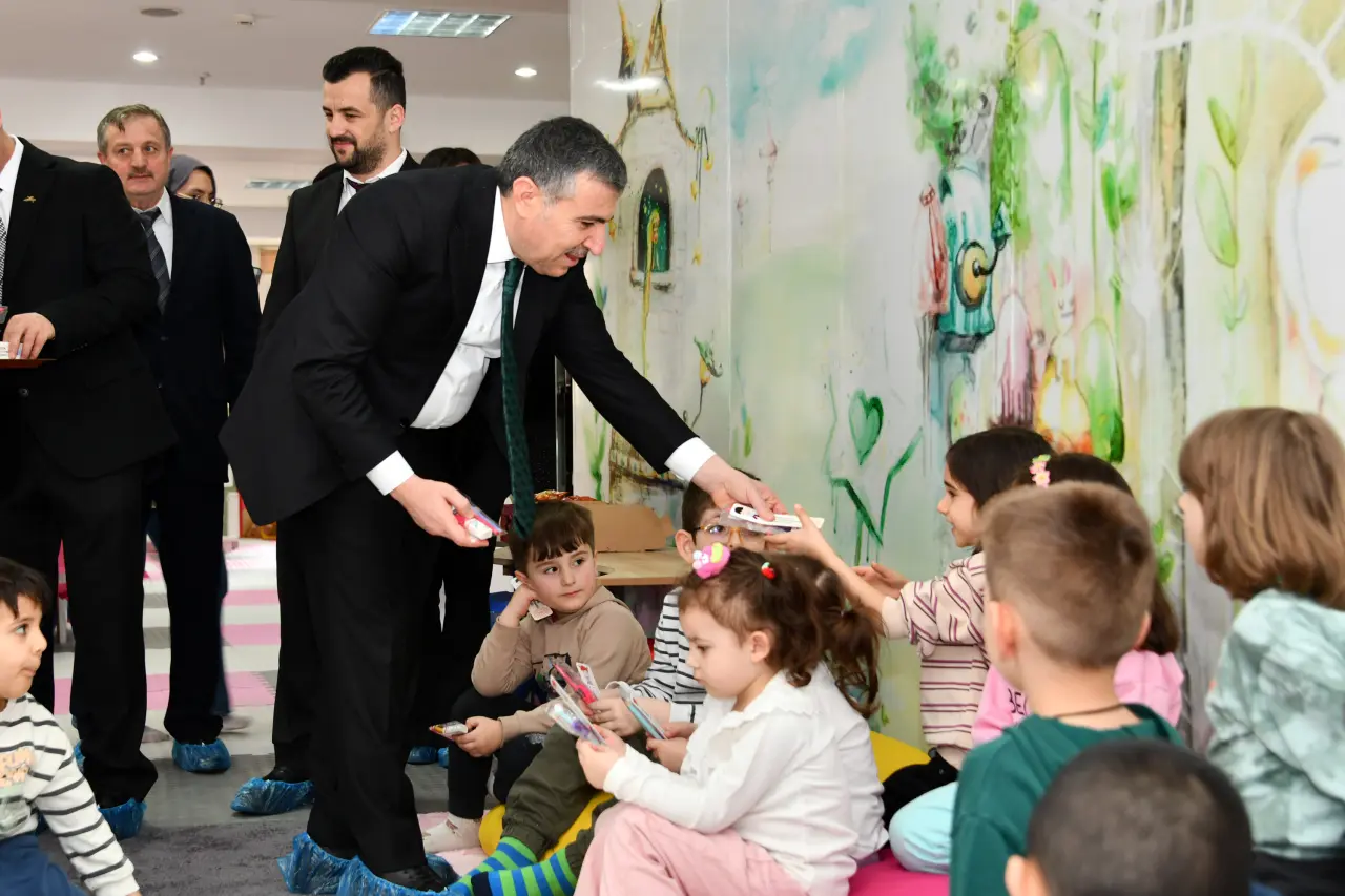 Gümüşhane’de 62. Kütüphane Haftası "İyileştiren Kütüphane" Temasıyla Kutlandı 3