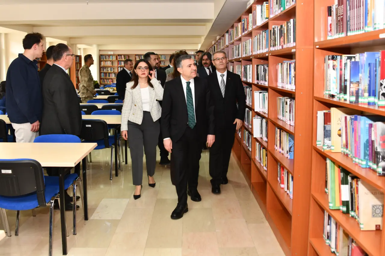 Gümüşhane’de 62. Kütüphane Haftası "İyileştiren Kütüphane" Temasıyla Kutlandı 4