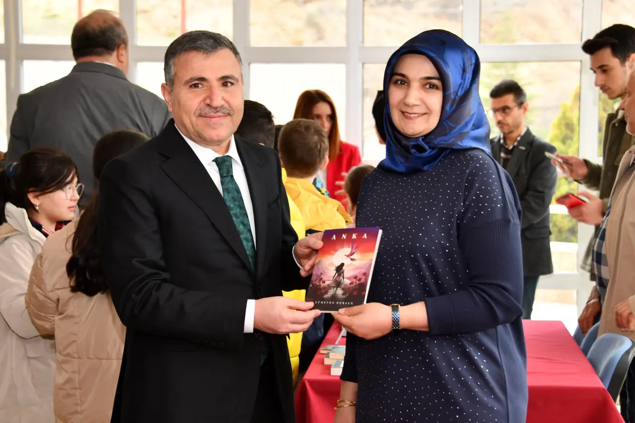 Gümüşhane’de 62. Kütüphane Haftası "İyileştiren Kütüphane" Temasıyla Kutlandı 14