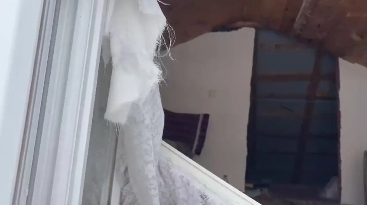 Gümüşhane’de akılalmaz olay: Ayılar bu kez kapıdan değil 2.katın penceresinden girdi! 6