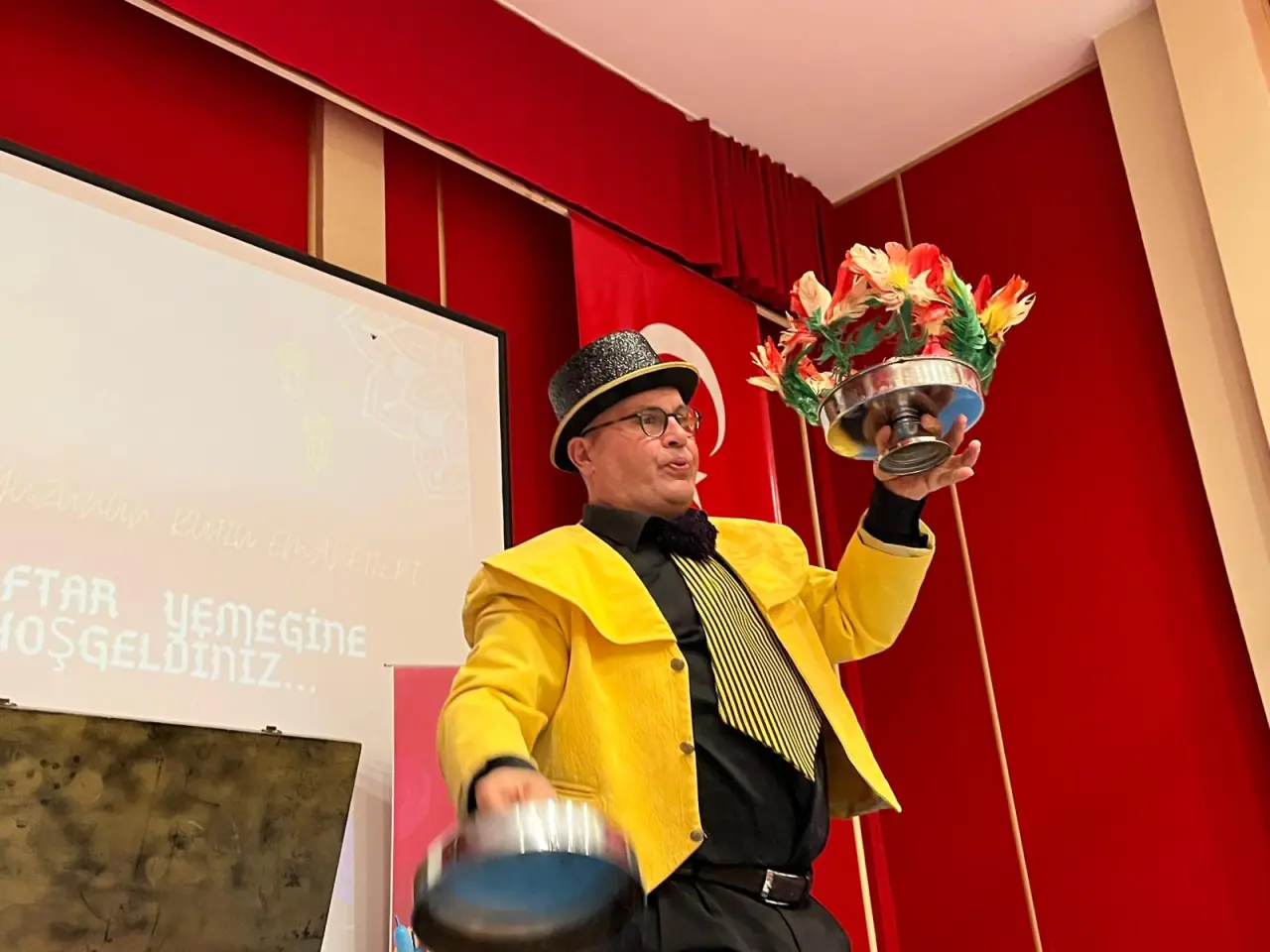 Gümüşhane’de Kalpleri Isıtan Tablo: 72 Çocuğun Yüzünde Tebessüm Oldular! 4