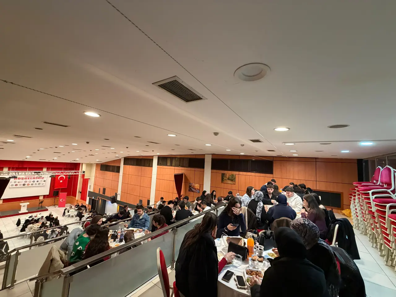 Gümüşhane'de Şehir ve Üniversite Gençliği İftar Sofrasında Kenetlendi 17