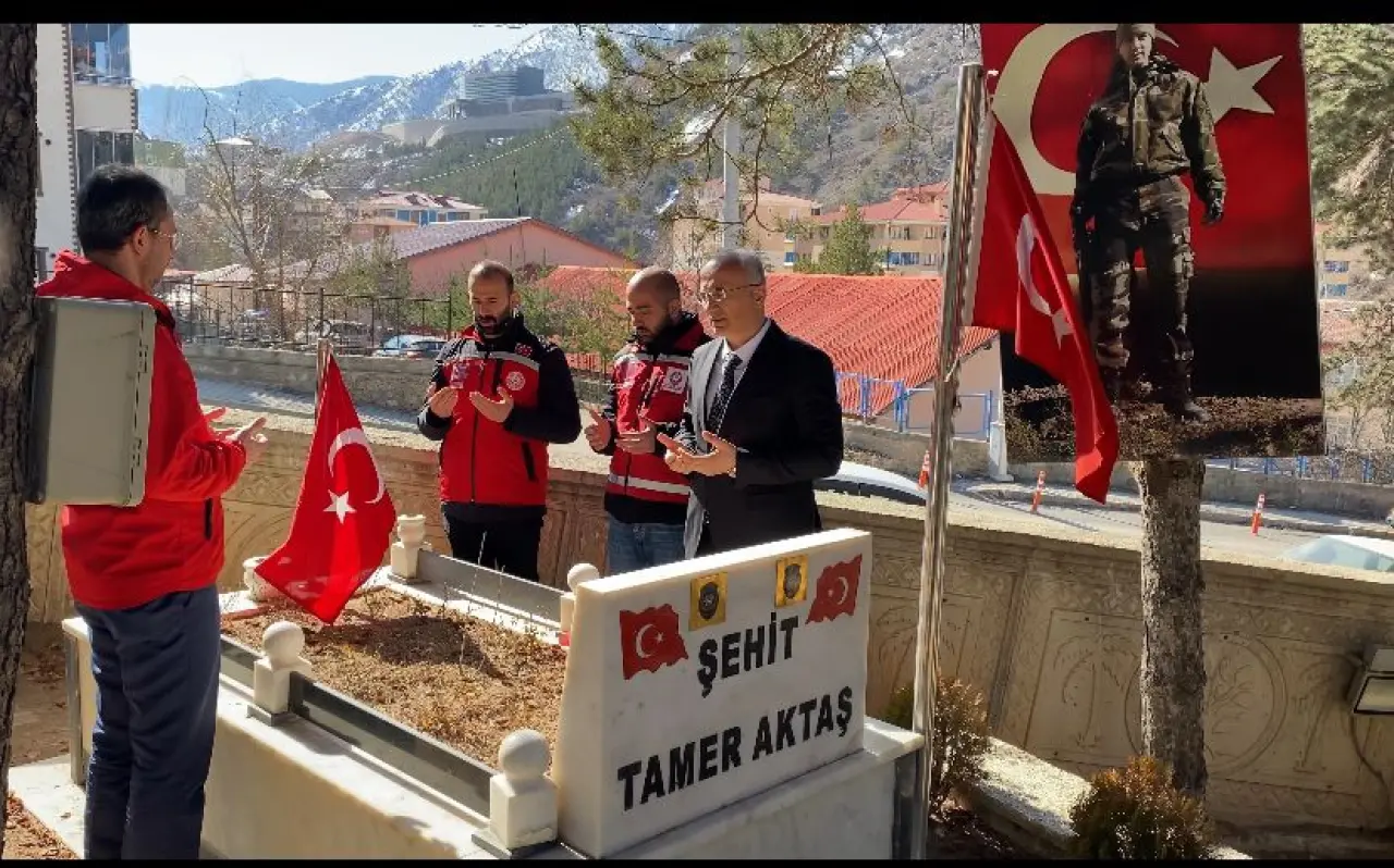 Gümüşhane’nin kahramanlarına vefa: Kabirler tek tek ziyaret edildi 1