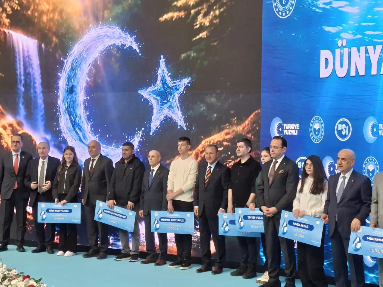 Mehmet Akif Yavuz Gümüşhane’nin gururu oldu 15