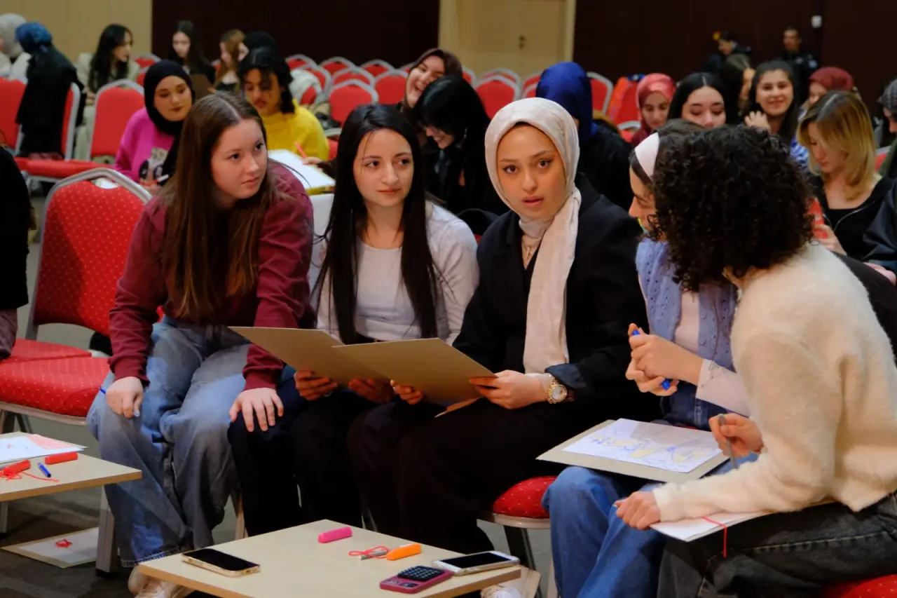Gümüşhane Üniversitesi’nde eğitimde drama ve öğrenme yaklaşımları semineri düzenlendi 7